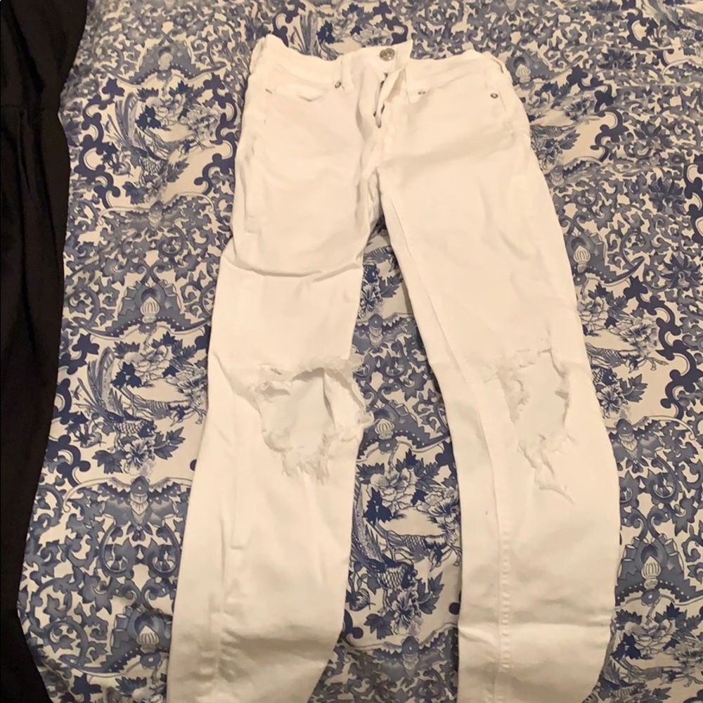 Free people white jeans with holes